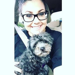 Meet your Posher, Andrea